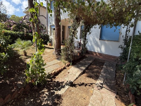  IN VILLETTINA P.T. CON GIARDINO